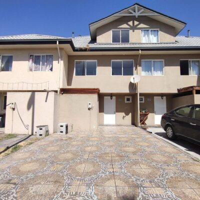 Casa 3 pisos en Condominio Laguna Norte Lampa