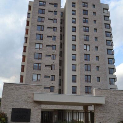 Departamento con Amplio Balcón en Las Rastras