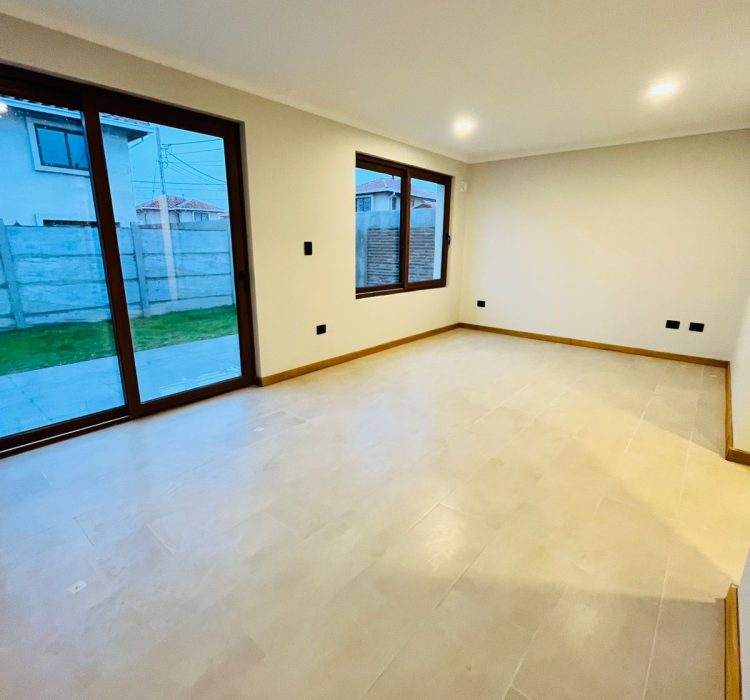 WhatsApp Image 2025-07-24 at 18.01.13 (1)